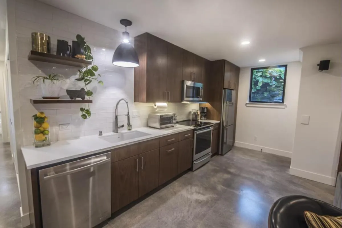 Image 2 of 2 Bedroom Getaway Near Downtown