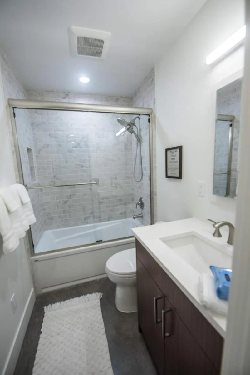 Image 4 of 2 Bedroom Getaway Near Downtown
