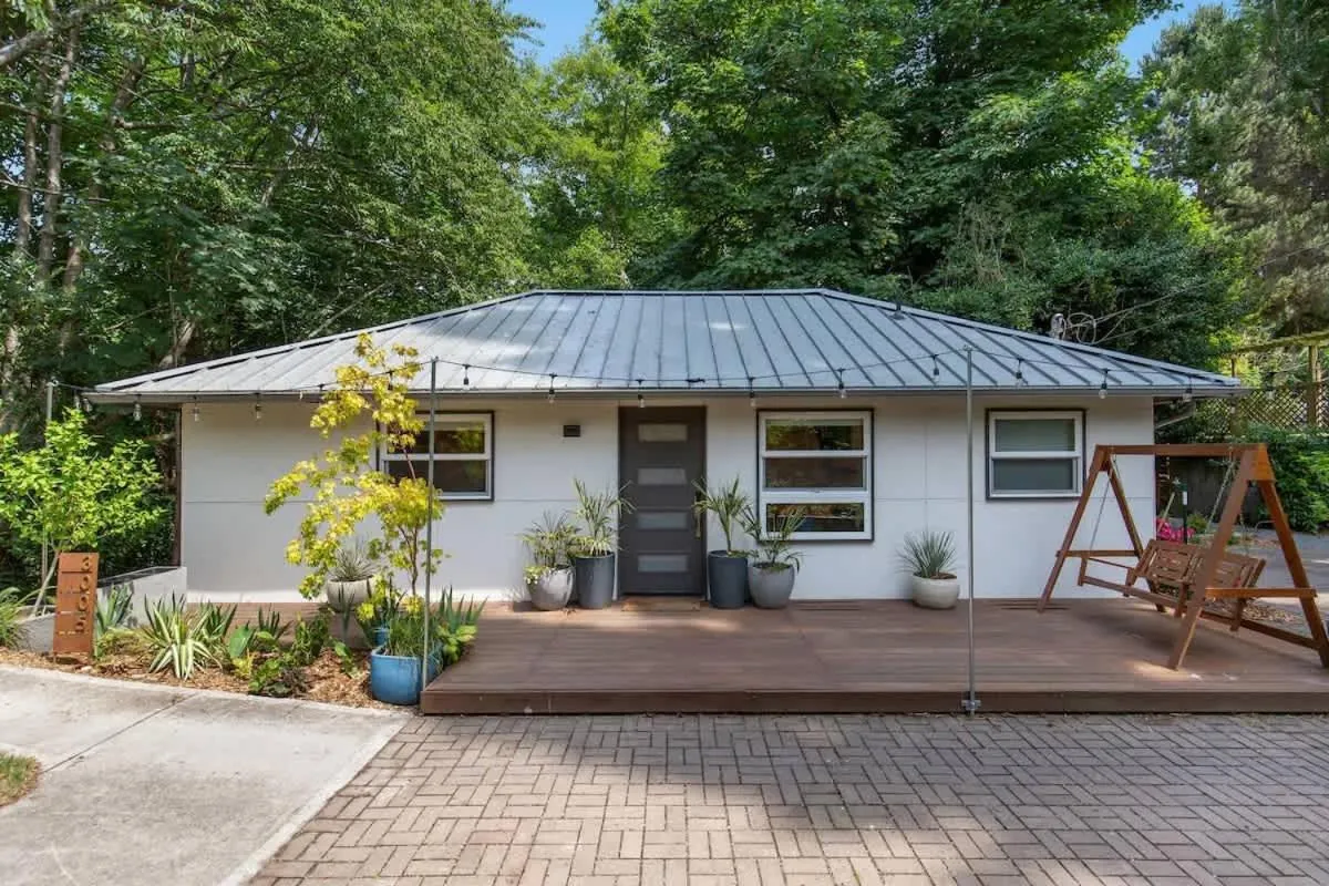 Image 6 of 3BD Remodeled Home Near Beach