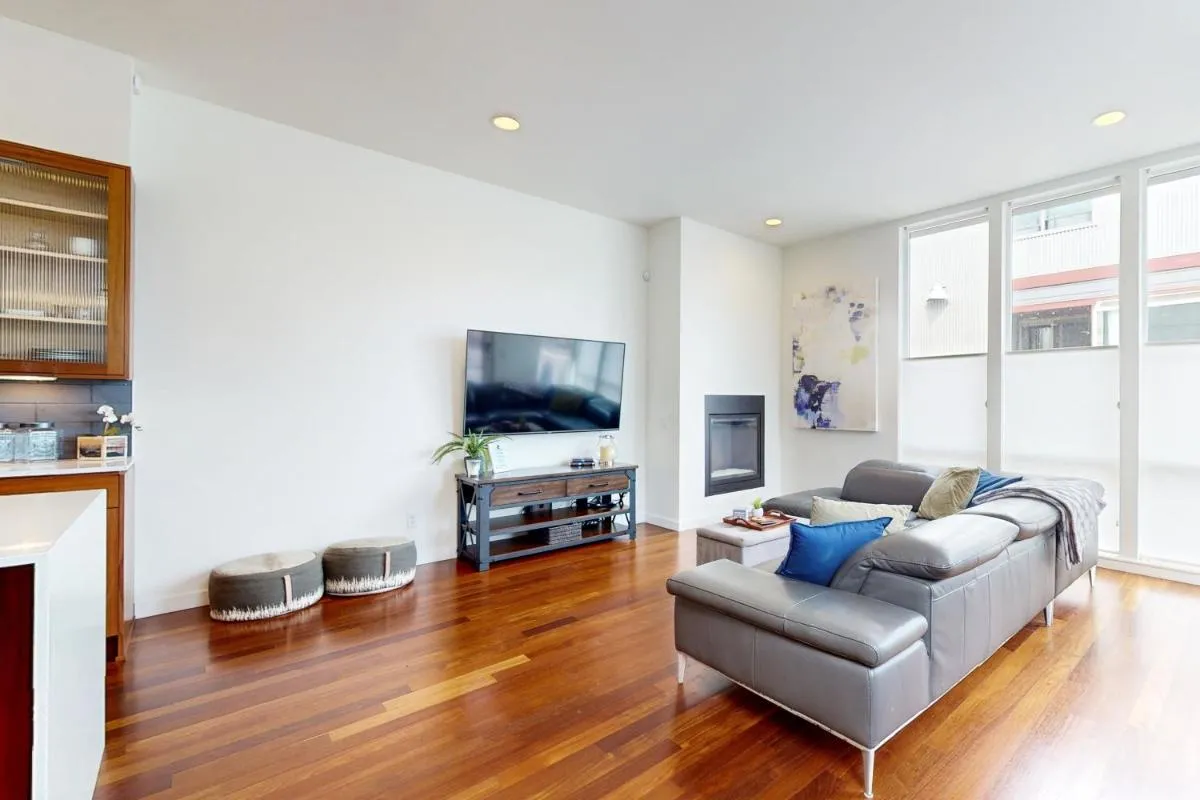 Image 4 of Alki Majestic