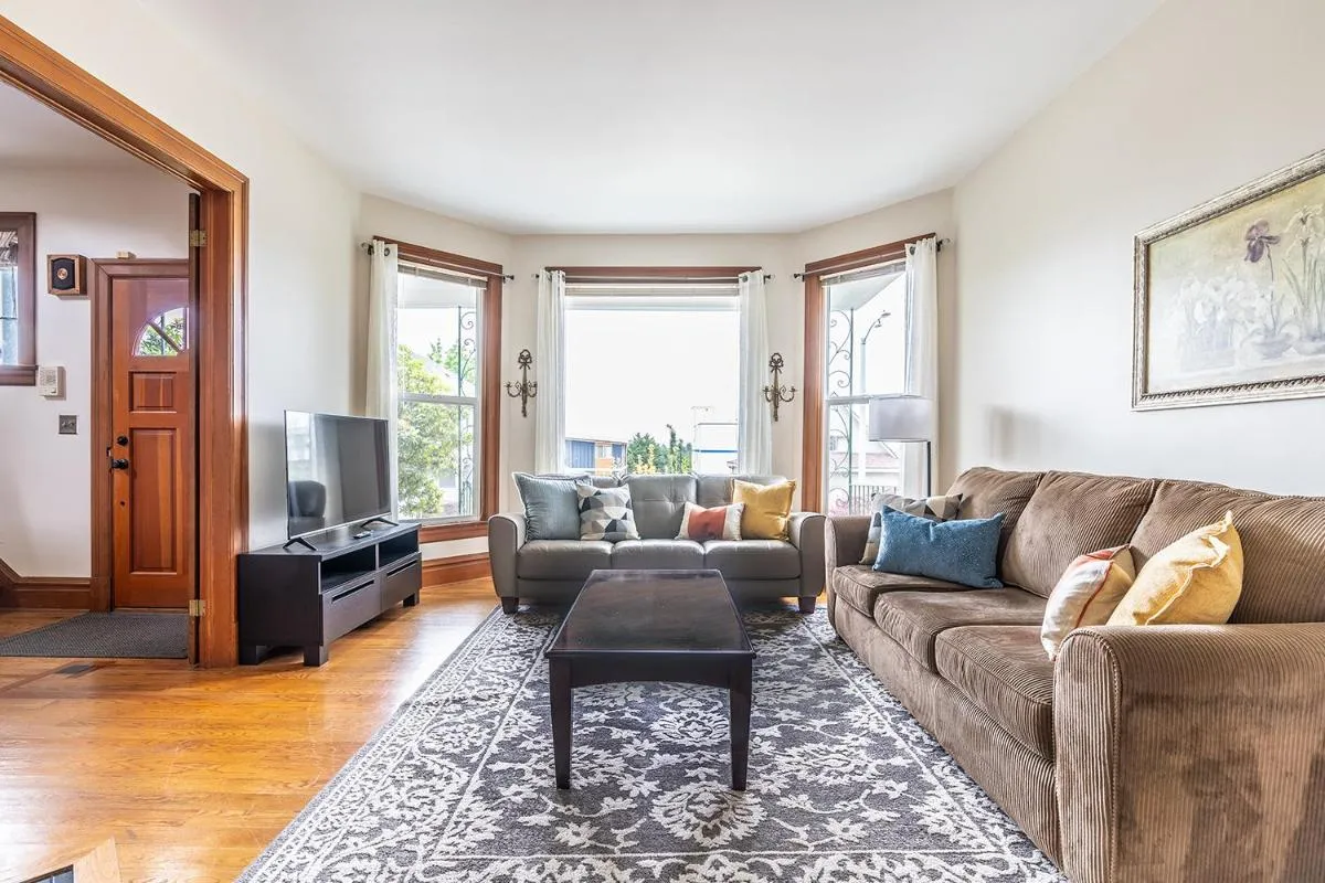 Image 5 of Charming Capitol Hill Craftsman