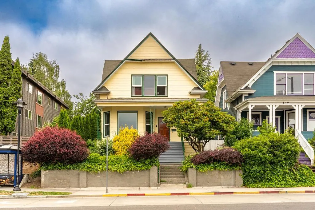 Image of Charming Capitol Hill Craftsman