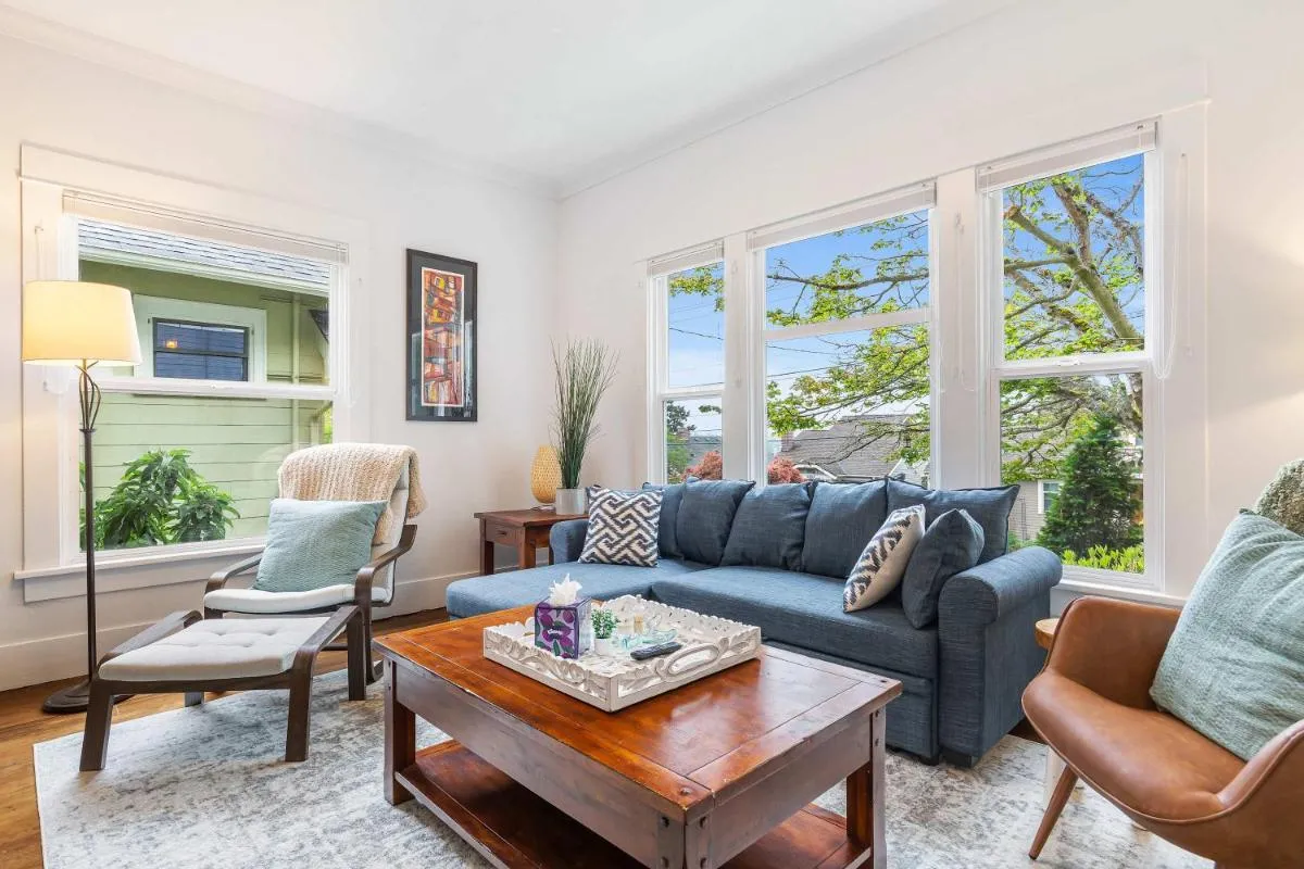 Image 3 of Charming Fremont Craftsman with Scenic Views