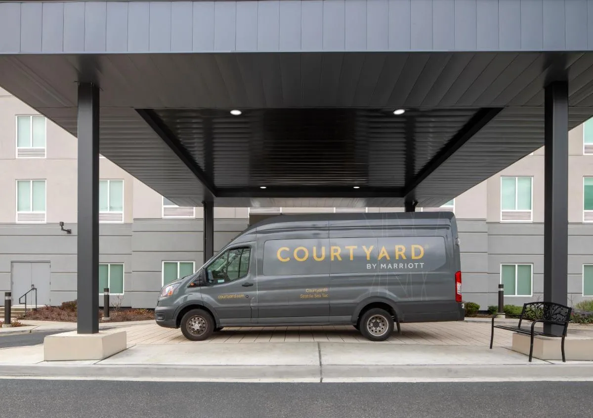 Image 2 of Courtyard by Marriott Seattle SeaTac Airport