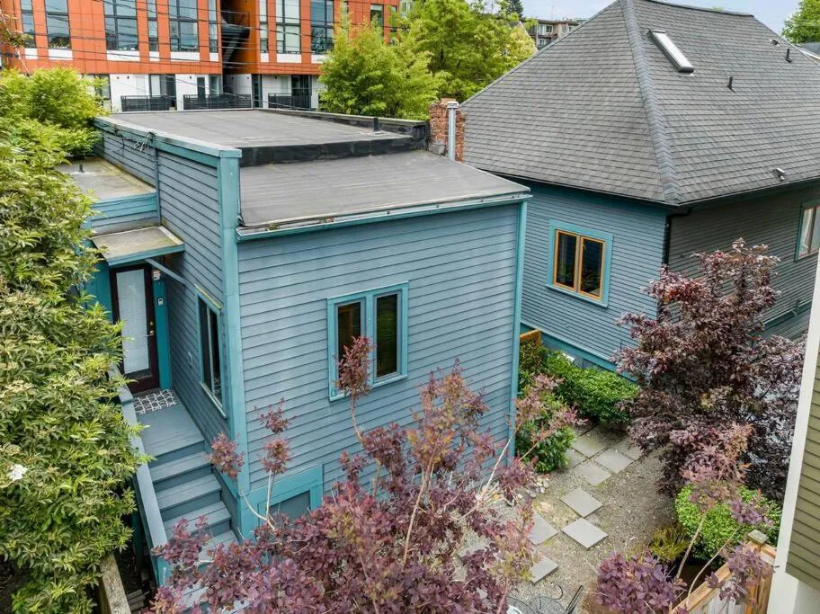 Image 5 of Cozy Capitol Hill Cottage