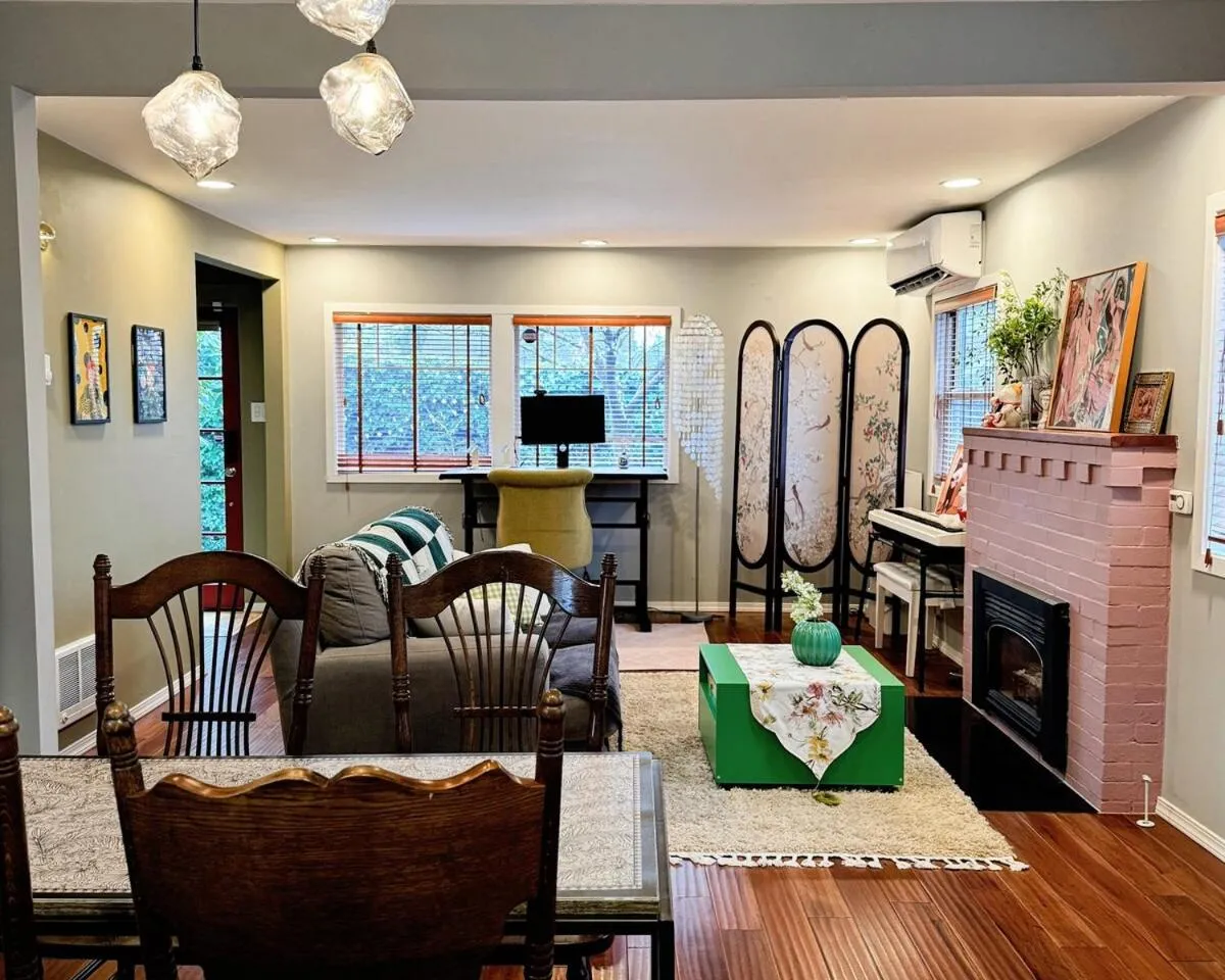 Image 1 of Cozy Home in Seattle