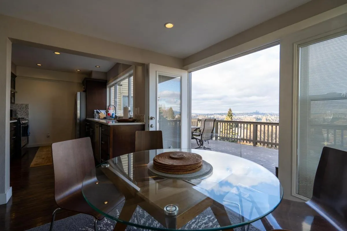 Image 3 of Craftsman with view of Seattle