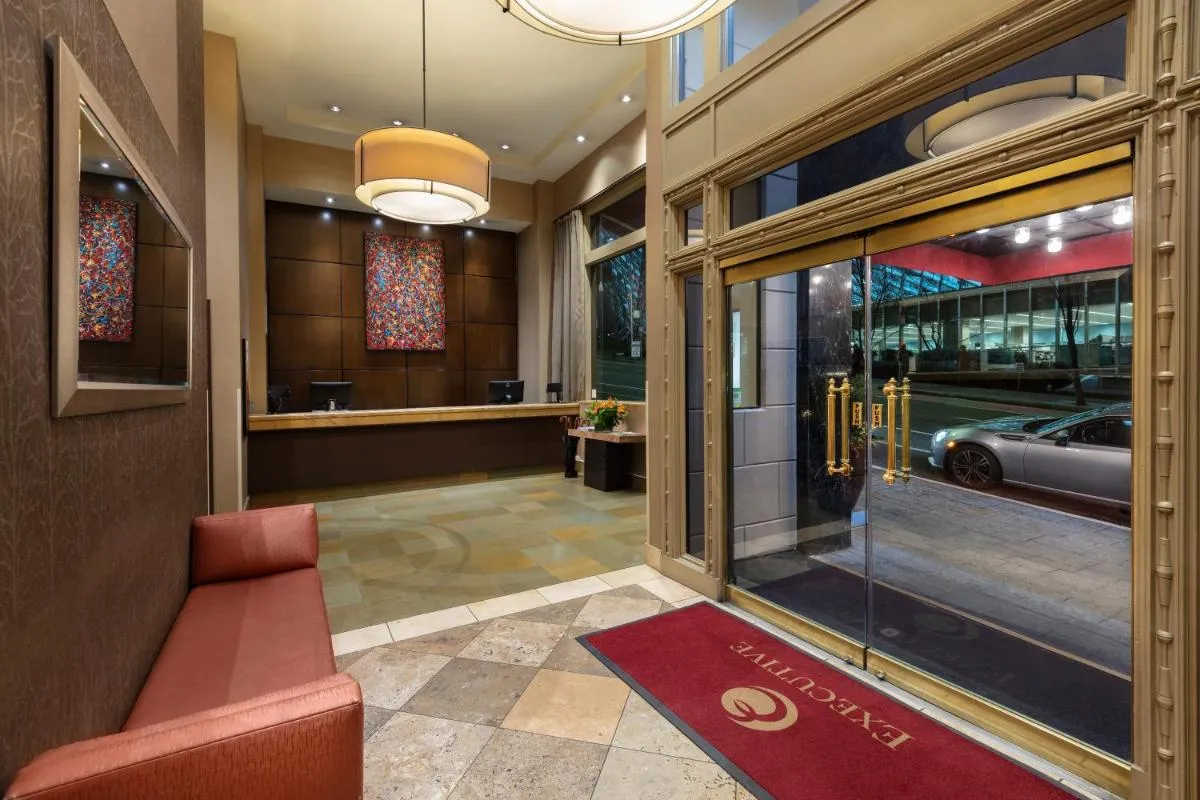 Image 1 of Executive Hotel Pacific