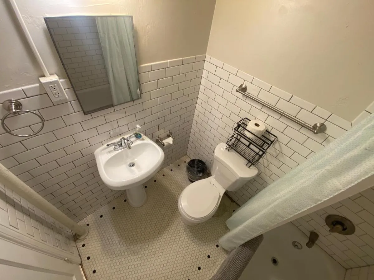 Image 6 of Furnished Apartments – Climate Pledge Arena Next Door