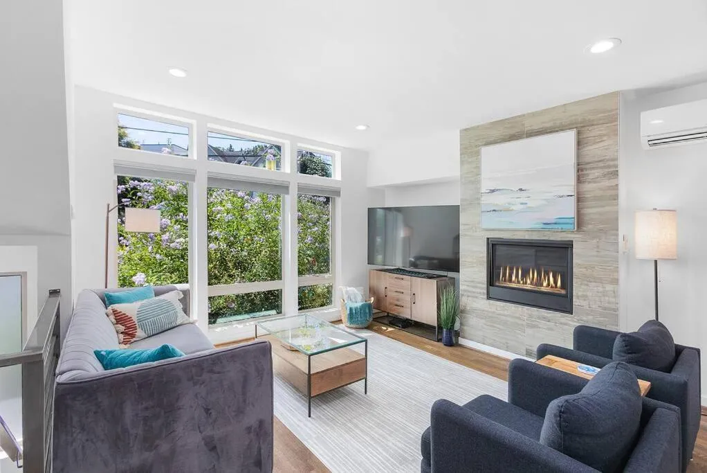 Image of Golden Gardens Getaway-Walk to Beach & Waterfront