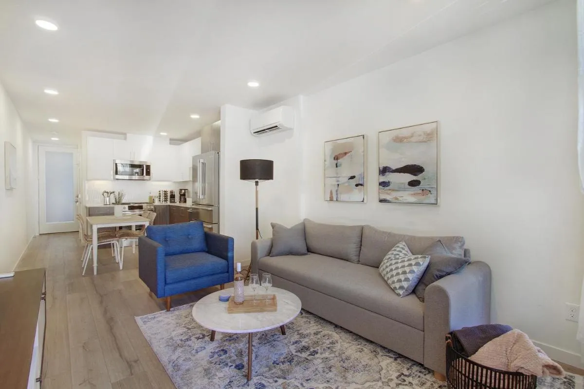 Image 3 of Gorgeous NEW Townhome on Capitol Hill, Close to Everything!