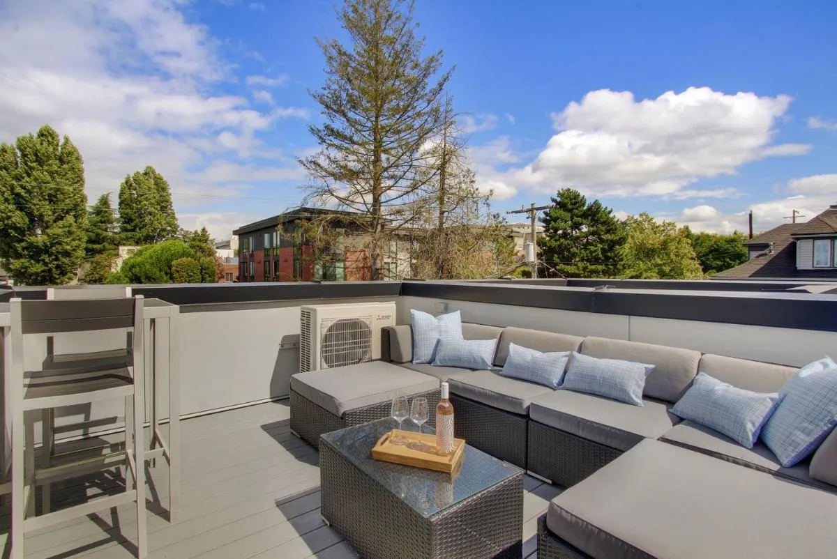 Image 5 of Gorgeous NEW Townhome on Capitol Hill, Close to Everything!