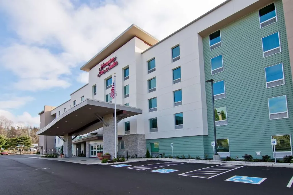 Image of Hampton Inn & Suites Bellevue Downtown/Seattle