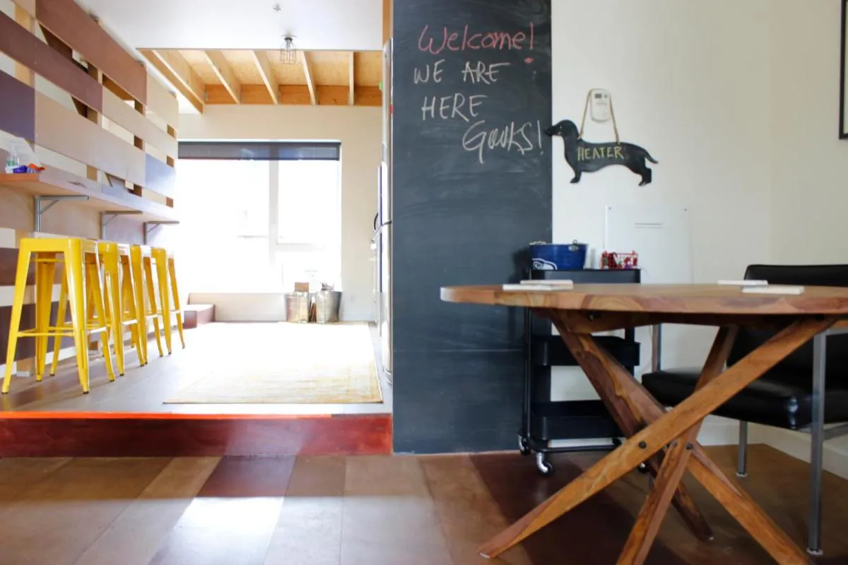 Image 1 of Huge & fun artist’s loft – 5 levels!