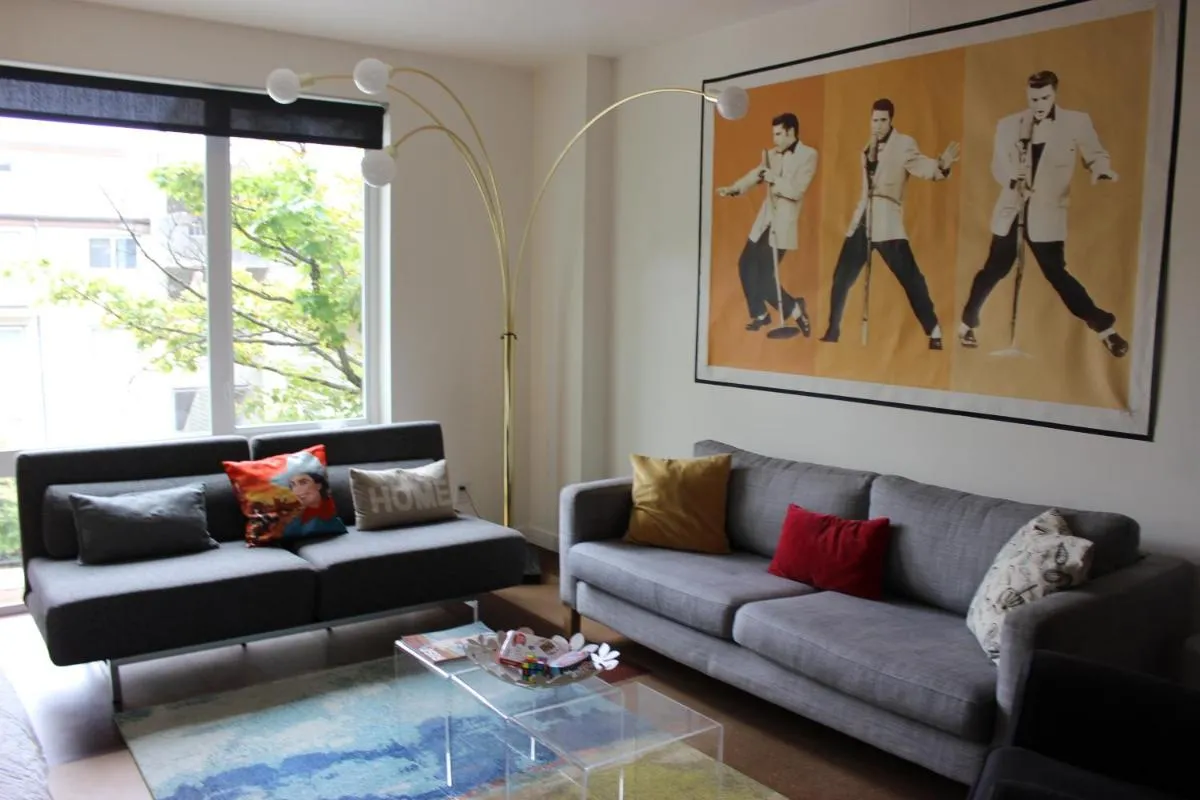 Image 4 of Huge & fun artist’s loft – 5 levels!