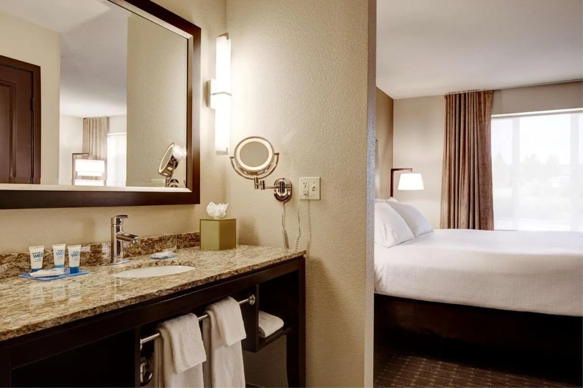 Image 2 of Hyatt House Seattle Bellevue
