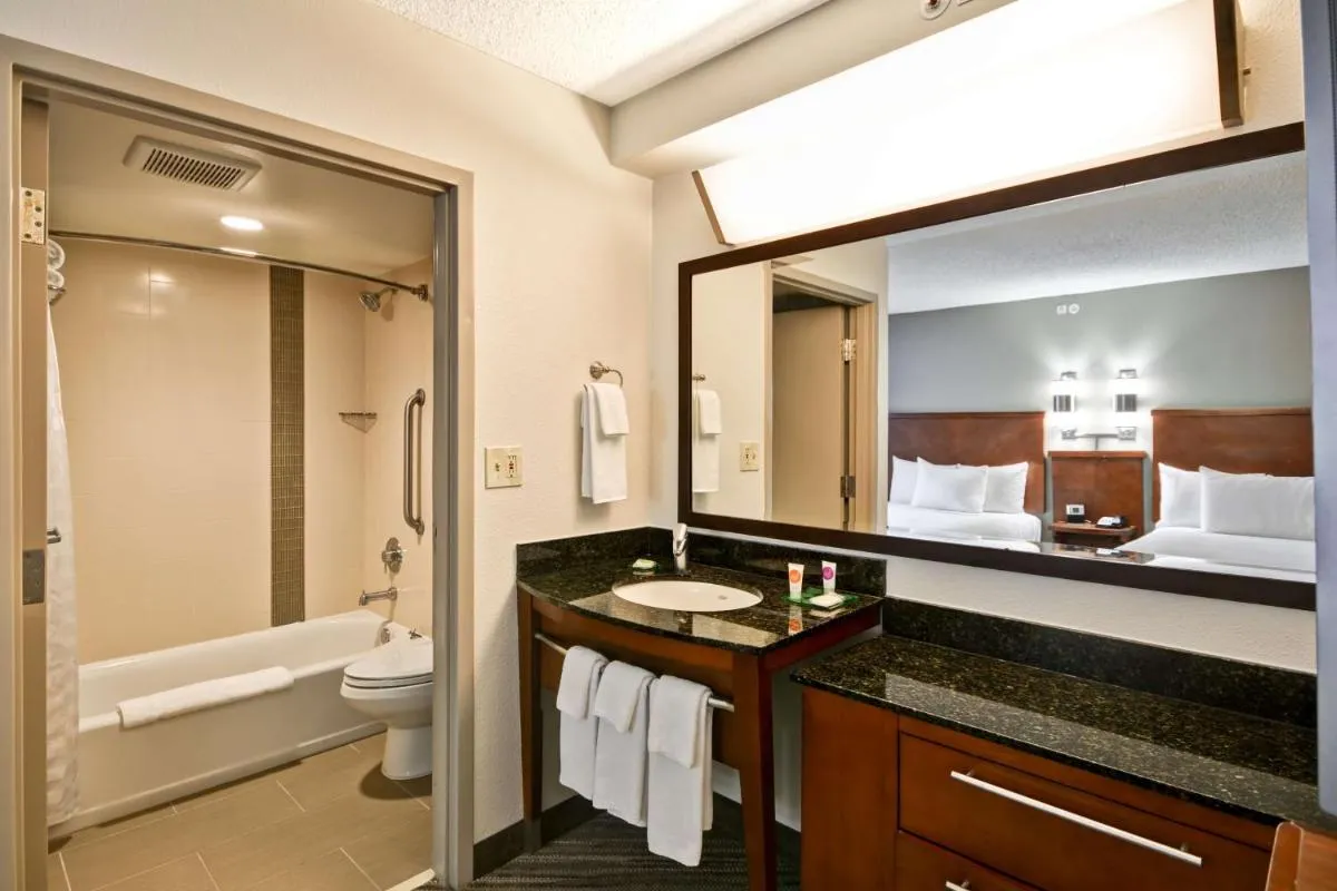 Image 2 of Hyatt Place Seattle Downtown