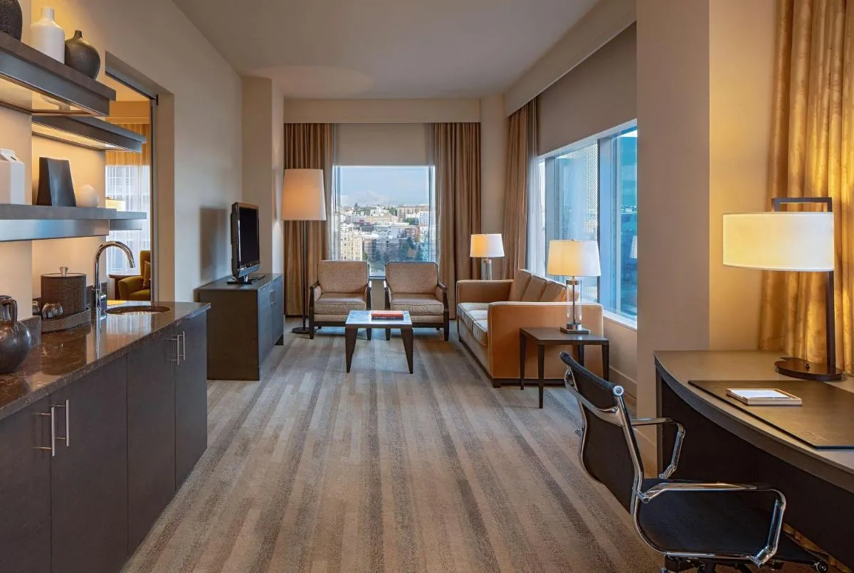 Image 4 of Hyatt at Olive 8