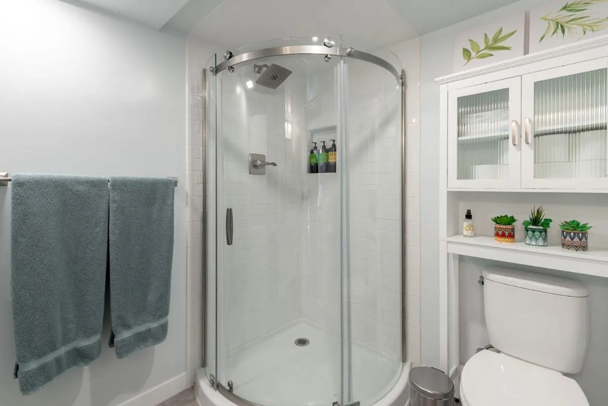 Image 2 of Laurelhurst – Cozy 1 Bedroom Apt Near Children’s Hospital and UW