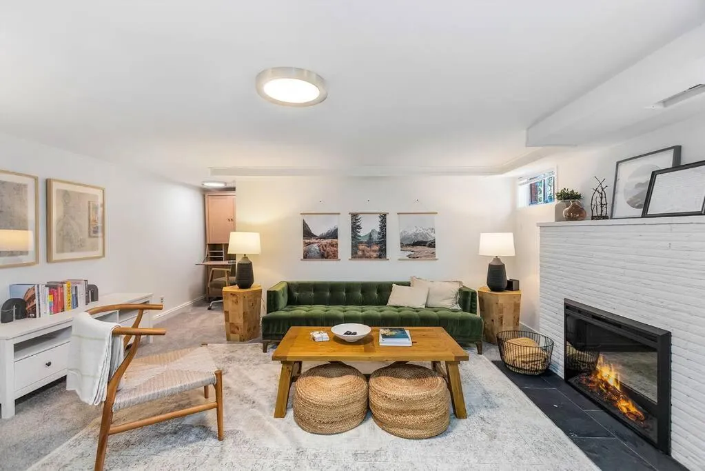 Image of Lilac In Law, Picturesque lower unit