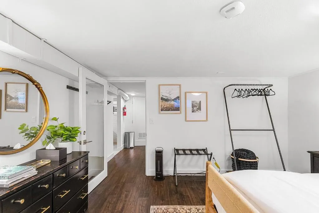 Image 6 of Lilac In Law, Picturesque lower unit