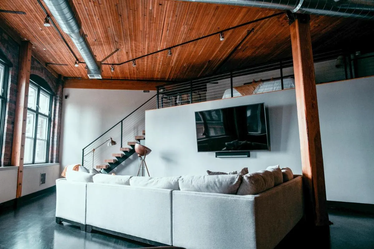 Image 4 of Massive Downtown Seattle Condo – Free Parking!