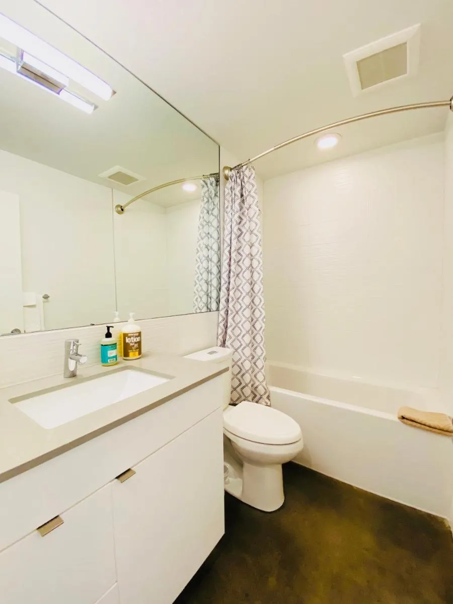 Image 3 of Modern Ballard Townhouse – 92 Walkscore & Rooftop!