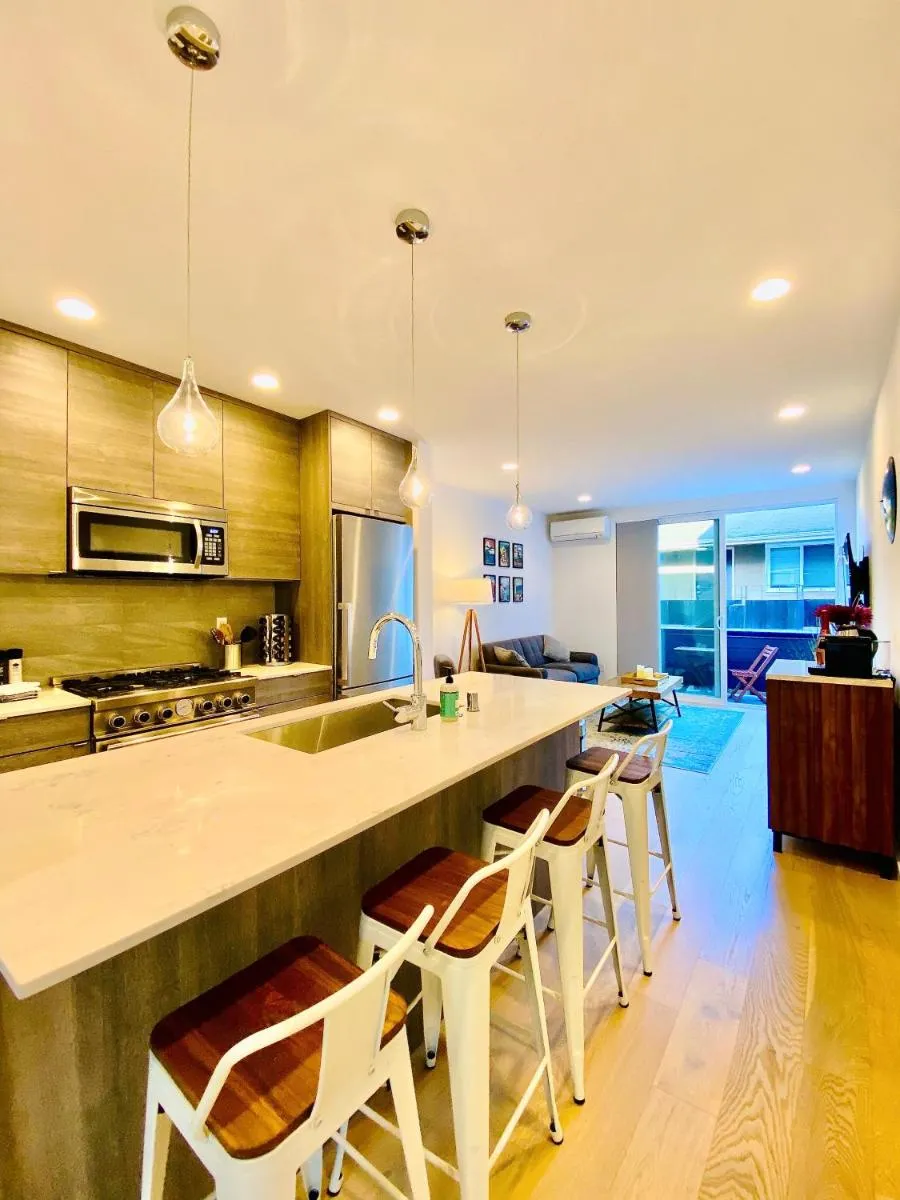 Image 4 of Modern Ballard Townhouse – 92 Walkscore & Rooftop!