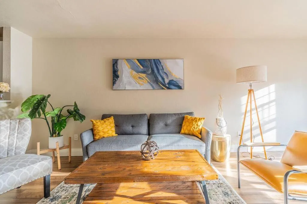 Image of Modern and spacious Apartment- Gym, Wifi, Free Parking