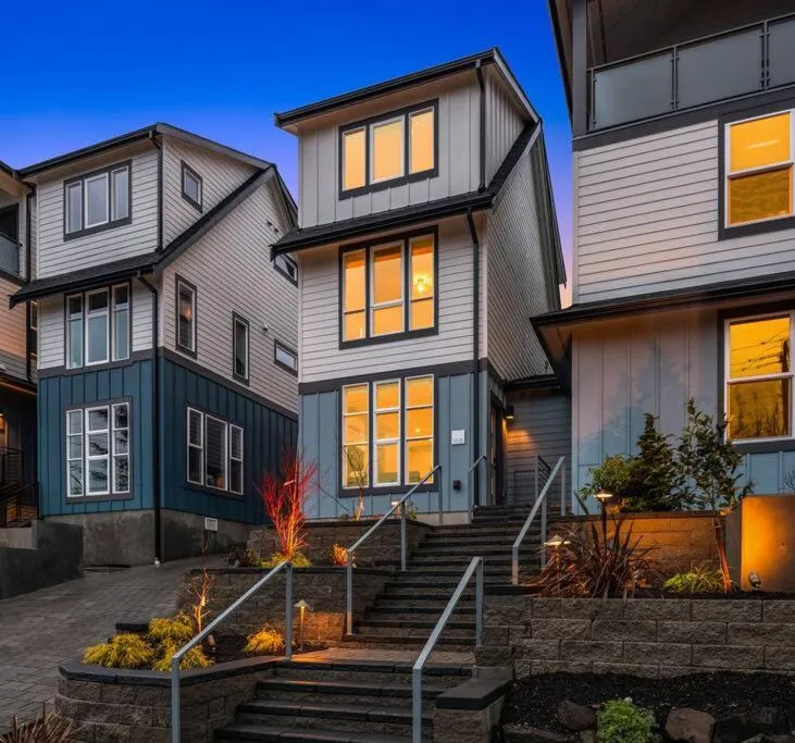 Image 5 of New House in peaceful and trendy Central District
