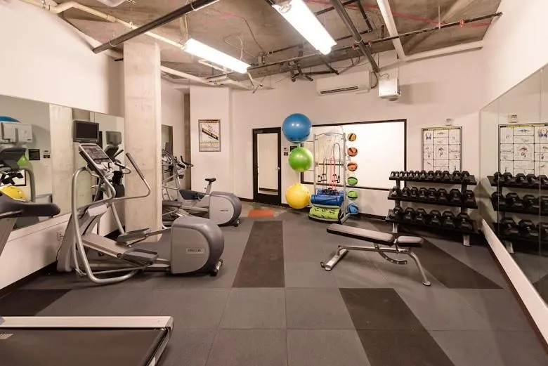 Image 4 of One bedroom luxury apartment (Gym, Wifi, Parking, Rooftop Deck)