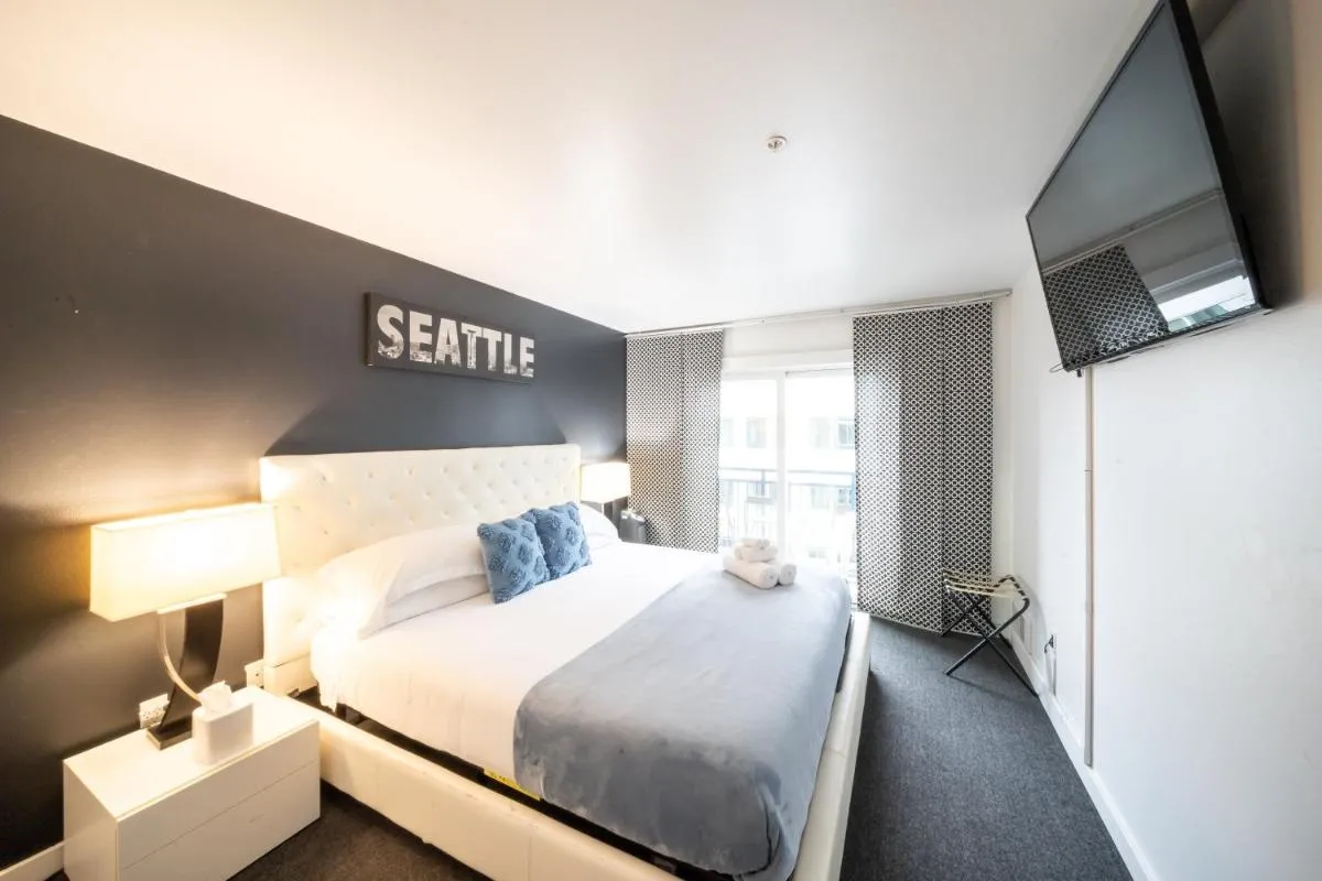 Image 1 of Penthouse Suite Downtown, Top Floor