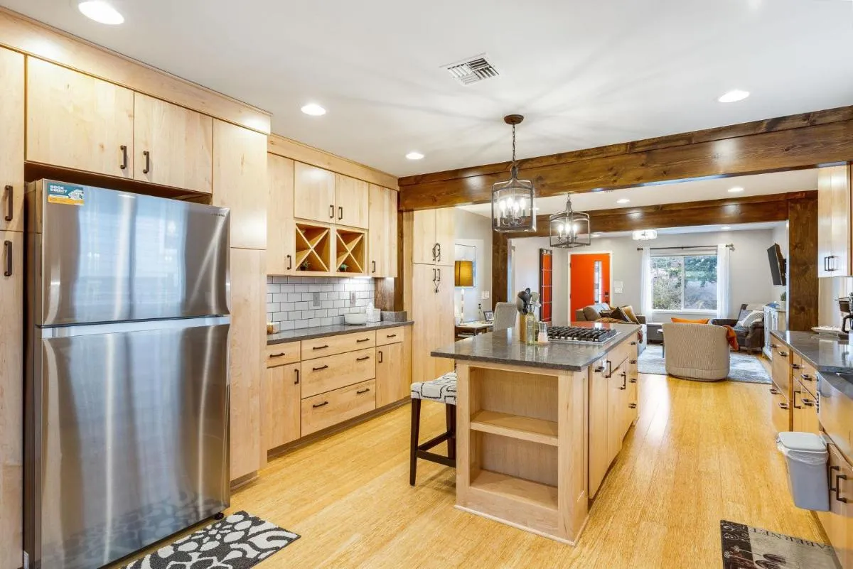 Image 3 of Perch – Beacon Hill Abode
