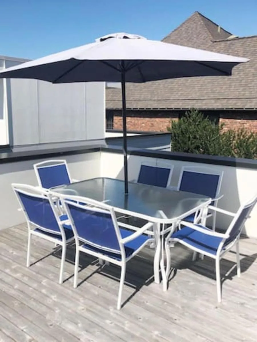 Image 5 of Perch – Capitol Luxe Eight