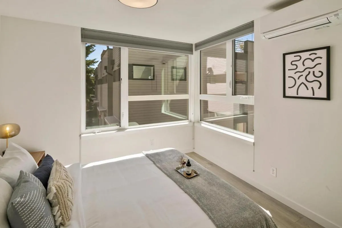 Image 2 of Perch – Urban Abode 18