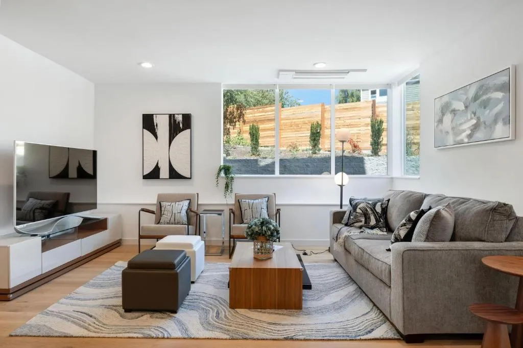 Image of Perch – View Ridge Guest Suite