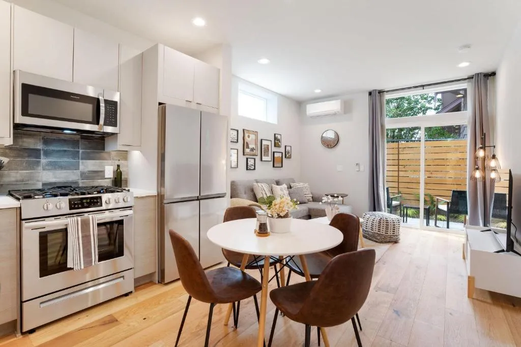 Image of Perch – Wallingford Place