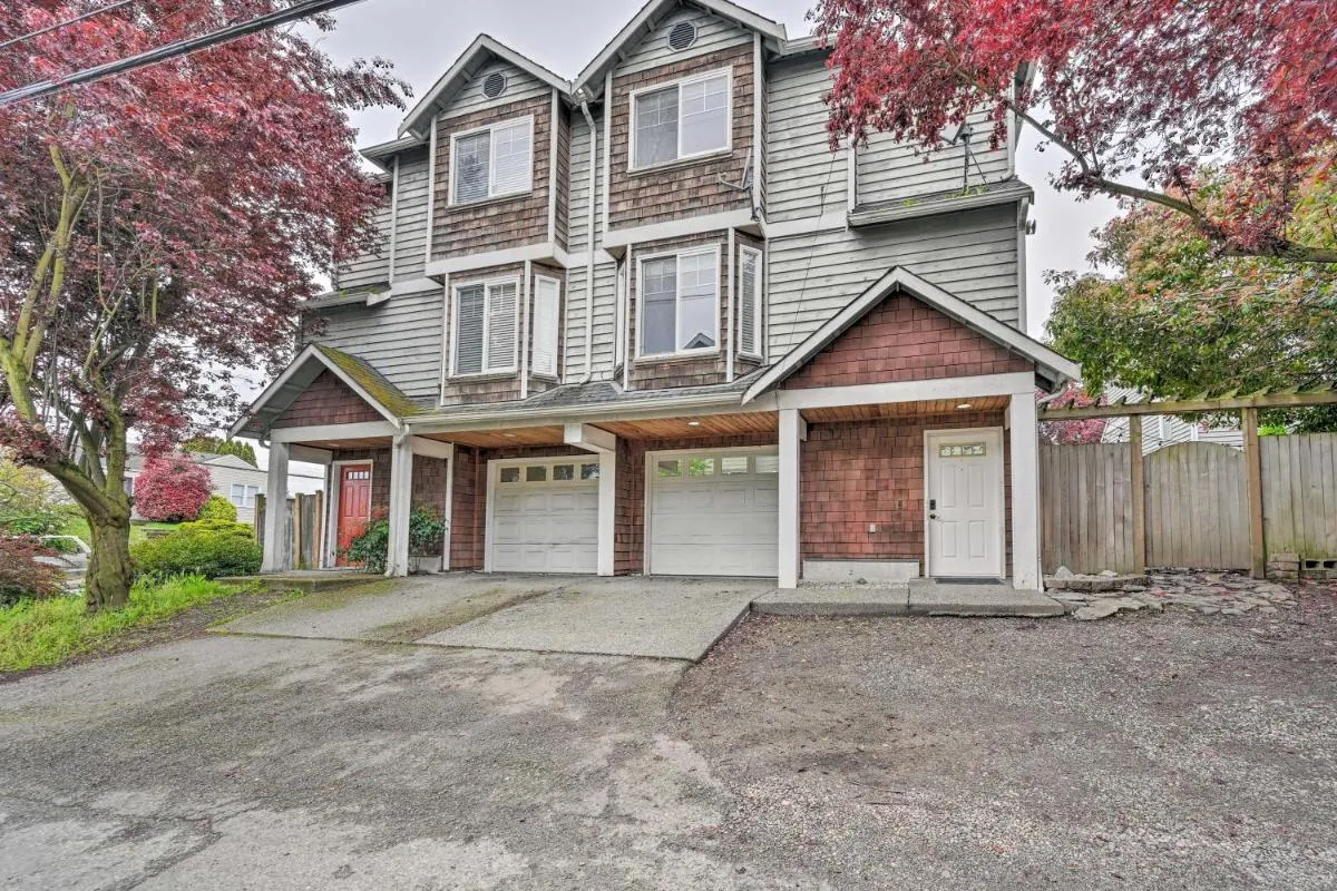 Image 5 of Pet-Friendly Seattle Townhome Less Than 1 Mile to Lake!