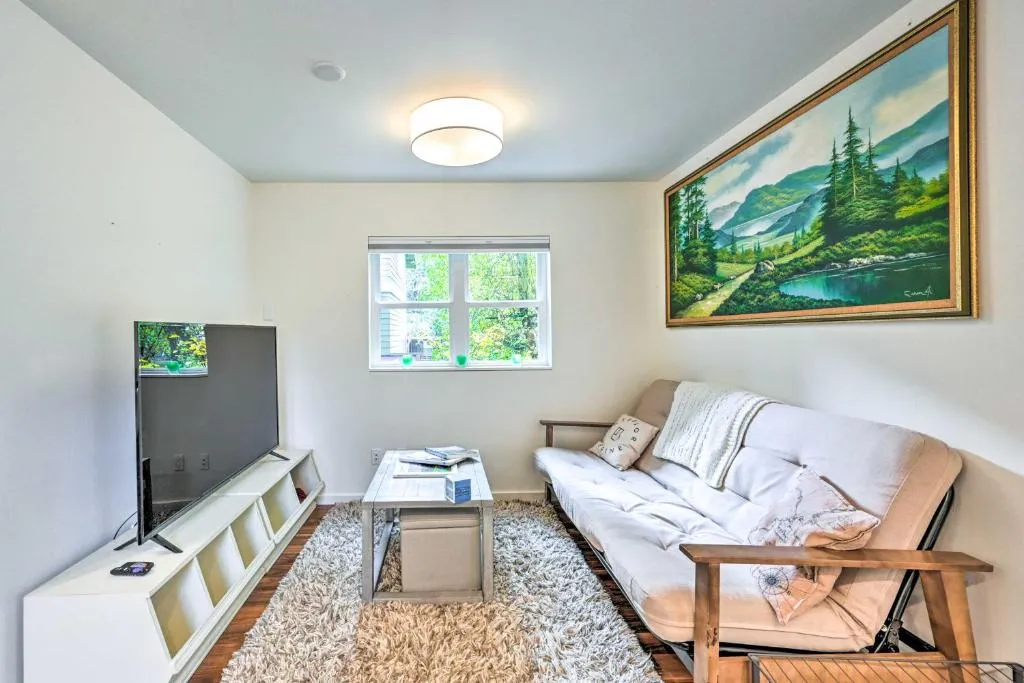 Image of Quaint Seattle Retreat 2 Mi to Capitol Hill!