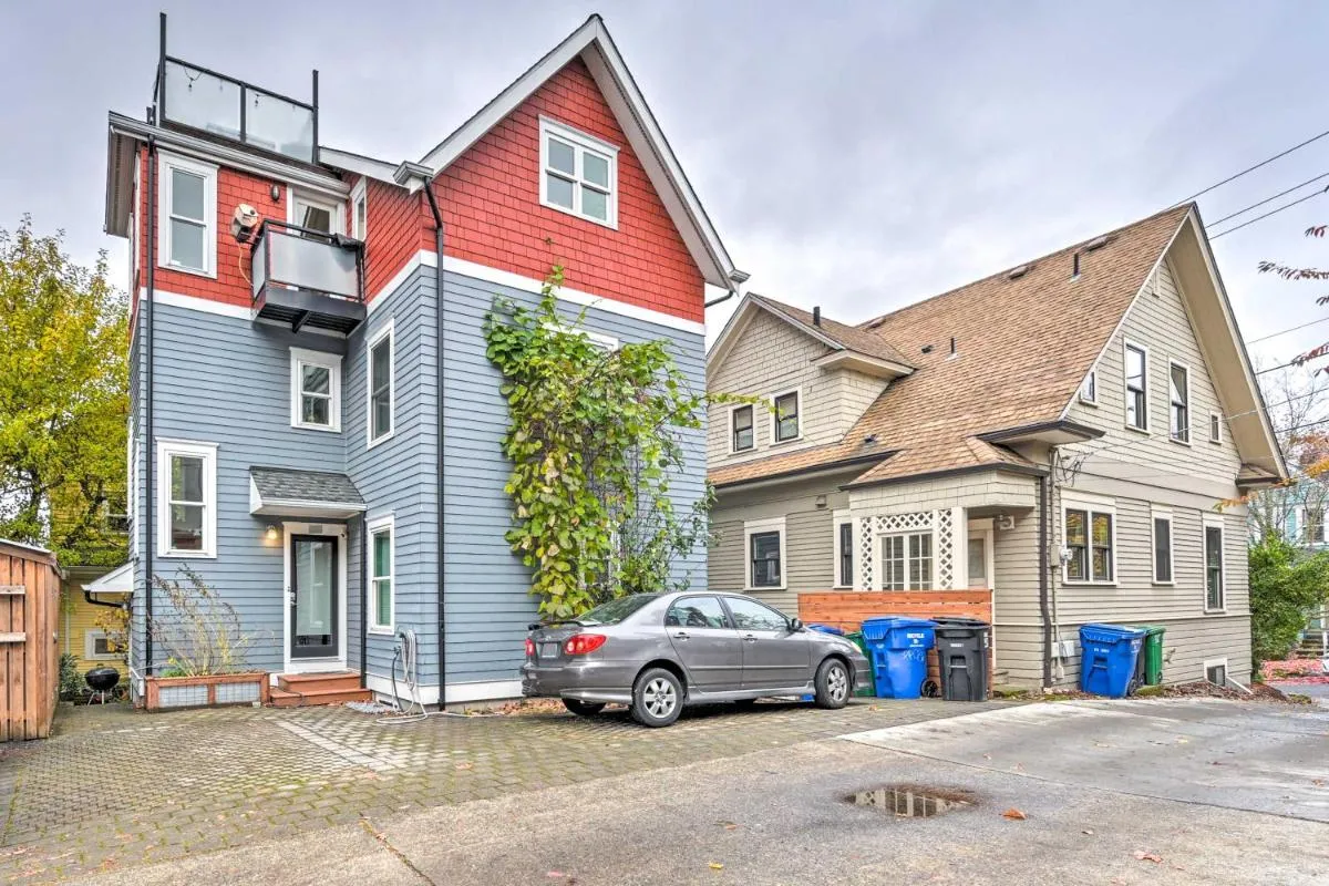Image 5 of Quaint Seattle Retreat 2 Mi to Capitol Hill!