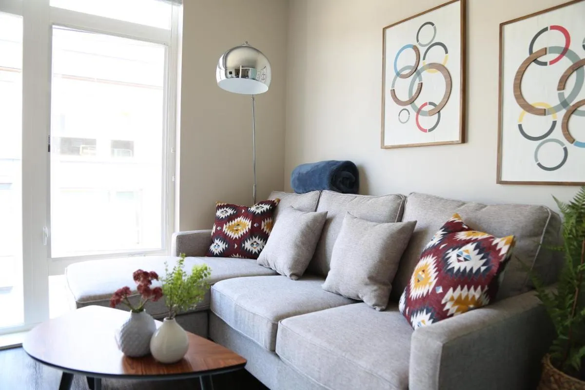 Image 4 of Queen Anne Retreat – 1 Blk from CPA – Free Parking