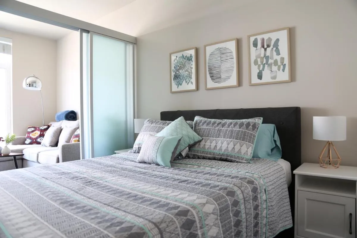 Image 1 of Queen Anne Retreat – 1 Blk from CPA – Free Parking