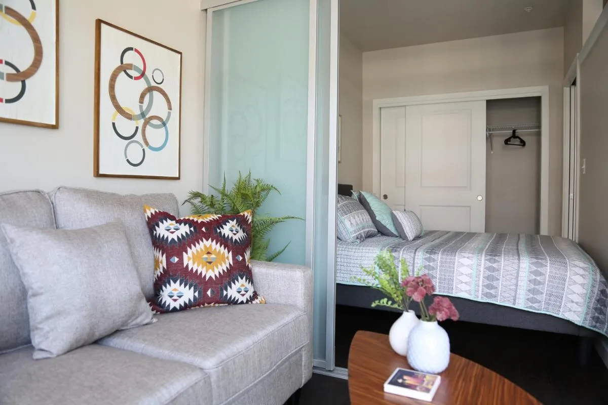 Image 6 of Queen Anne Retreat – 1 Blk from CPA – Free Parking