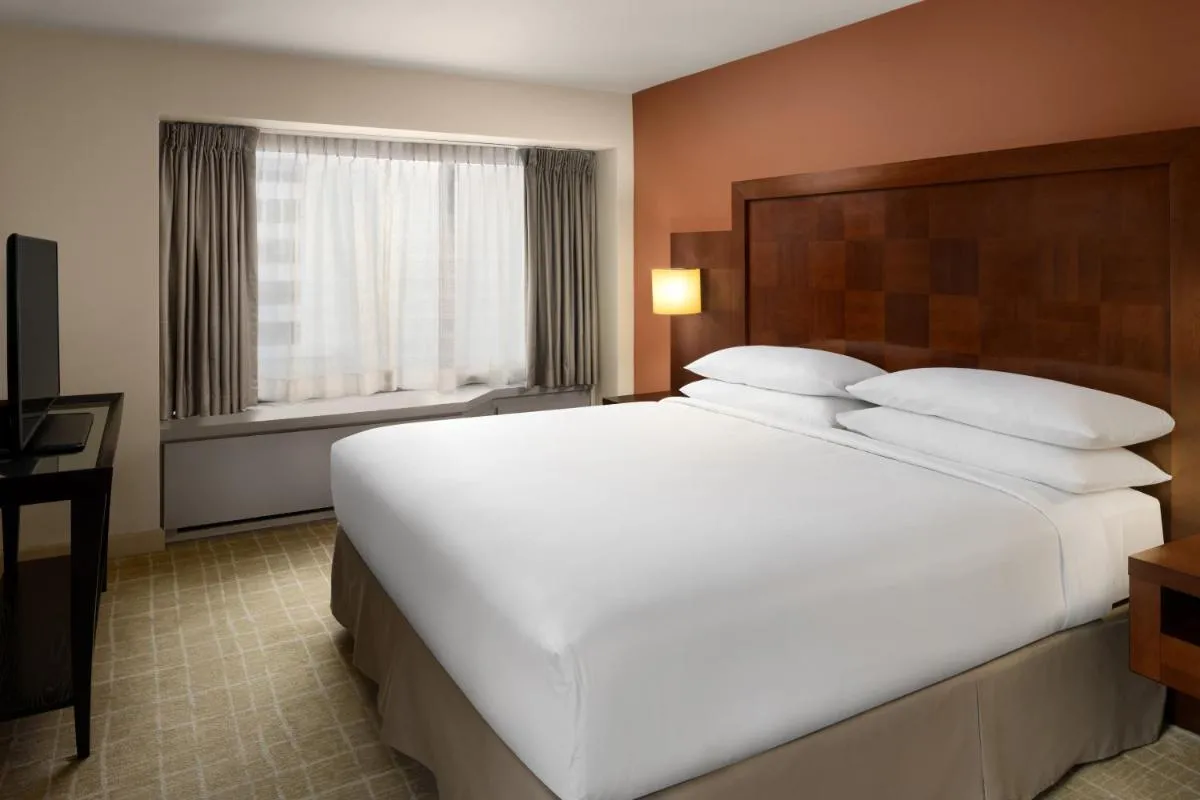 Image 2 of Renaissance Seattle Hotel