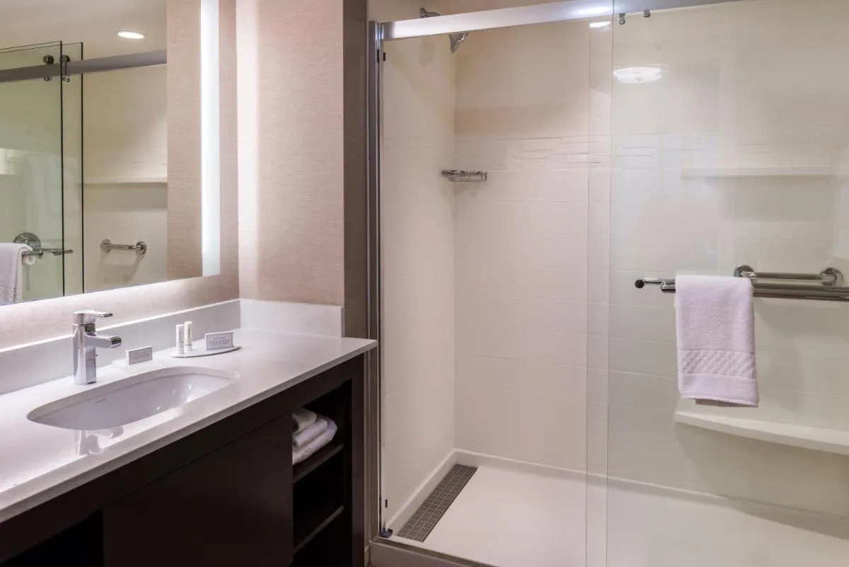 Image 2 of Residence Inn by Marriott Seattle University District
