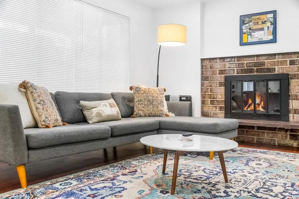Image of Seattle Cloud 2BR Prime Location