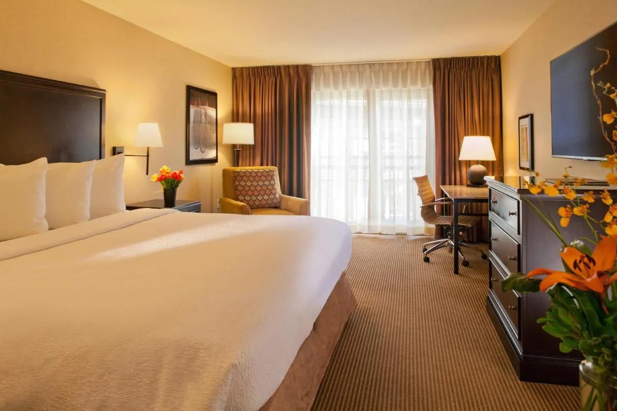 Image 1 of Silver Cloud Hotel – Seattle Broadway