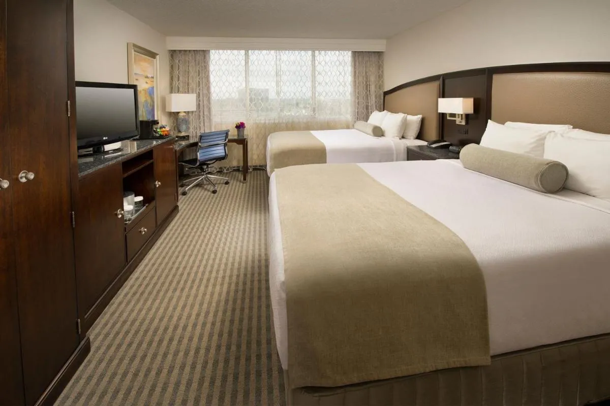 Image 6 of Skybridge Seattle Airport Hotel