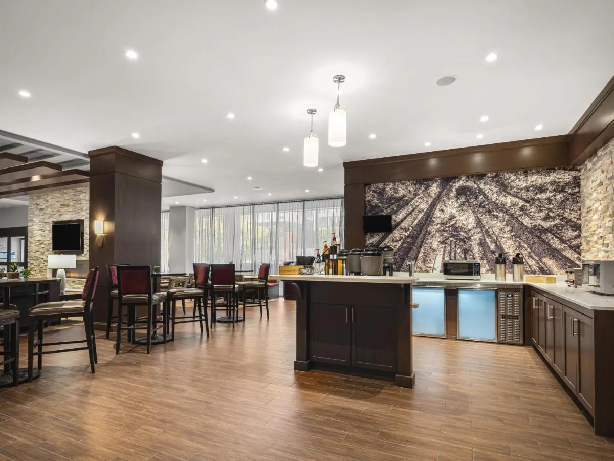 Image 3 of Staybridge Suites Seattle – South Lake Union by IHG