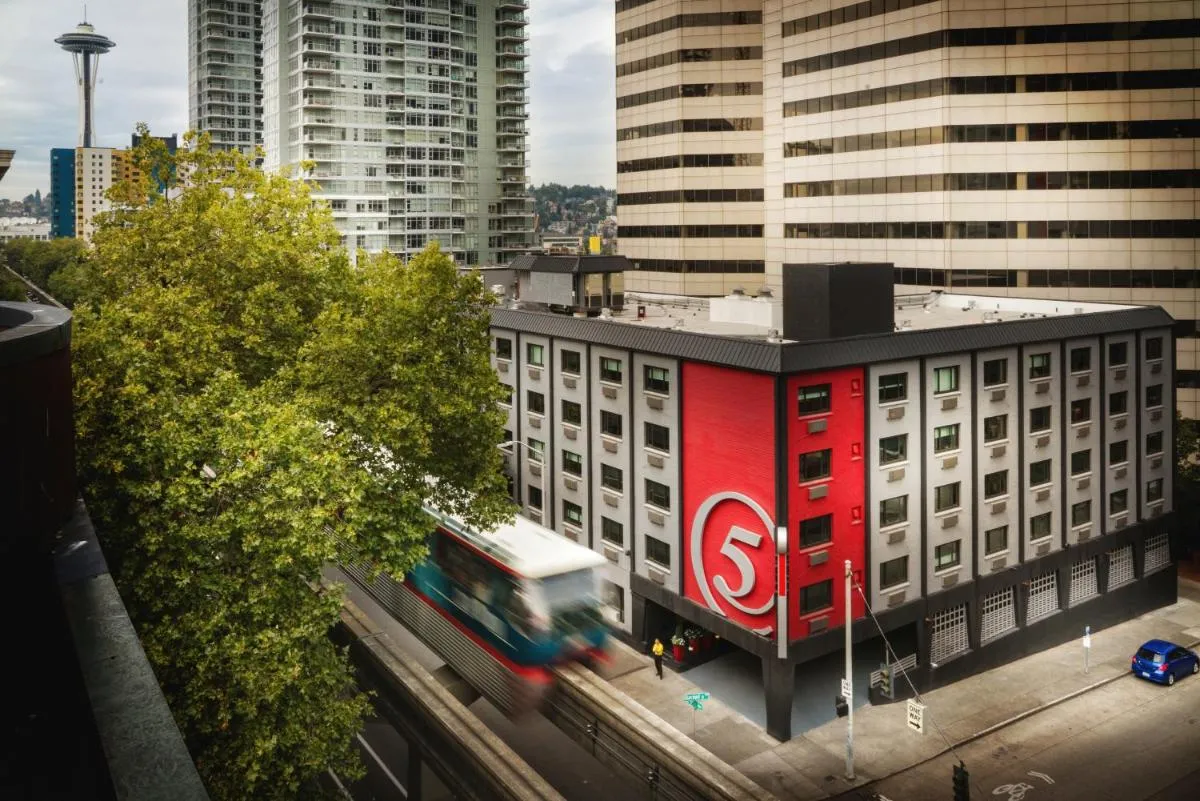 Image 5 of Staypineapple, Hotel FIVE, Downtown Seattle